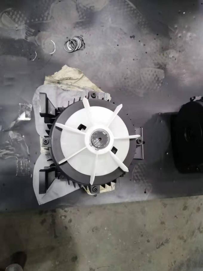 Moteur &eacute;lectrique &agrave; courant alternatif &agrave; une seule phase de 2,2 kW de 3 ch 380 V 50 Hz 2300 tours par minute bo&icirc;tier en aluminium ferm&eacute; r&eacute;sistant &agrave; l'explosion 110 V moteur de pompe 5 kW 9