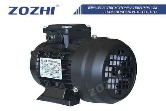 Moteur asynchrone triphasé étanche à haut rendement avec montage IMB3/IMB5 pour applications industrielles